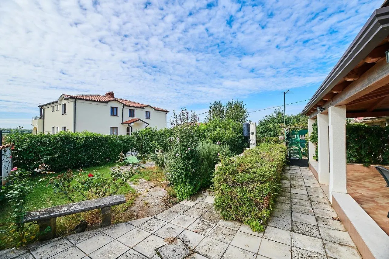 Holiday House With A Parking Space Valica, Umag - 20533